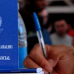 Brasil cria 147 mil empregos formais em agosto e mantém crescimento no ano